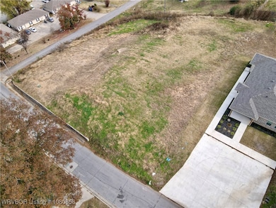 1809 S 12th St, Fort Smith, AR 72901 - photo 2