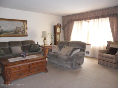 9 E Augusta Ave, Staten Island, NY 10308 - photo 7