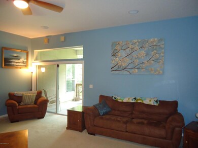 FamilyRoom3