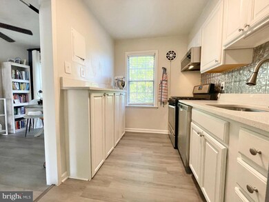 6604 10th St unit C1, Alexandria, VA 22307 - photo 5