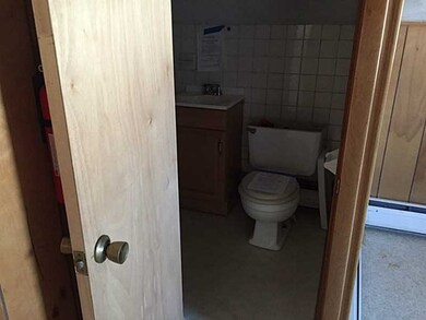 51 Ferris St, Pawtucket, RI 02861 - photo 6