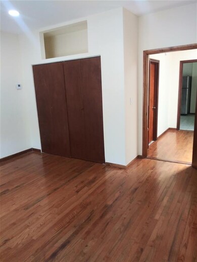 102 Oakland Ave unit 3, Jersey City, NJ 07306 - photo 4