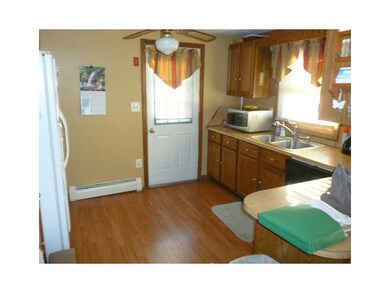 117 Prince St, Woonsocket, RI 02895 - photo 4