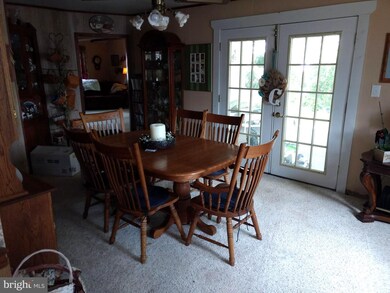 625 Catherine St, Warminster, PA 18974 - photo 5