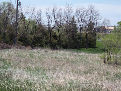 South side of lot<|><|>