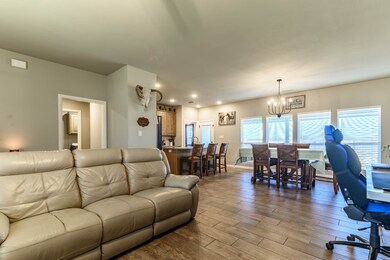 250 Poinsetta Dr, Palmer, TX 75152 - photo 5