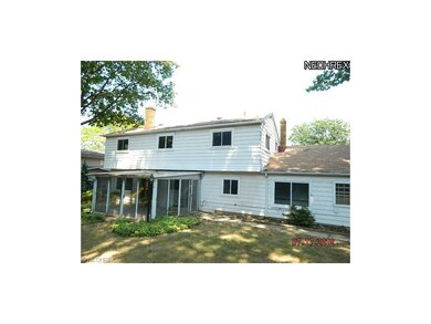 25608 Breckenridge Dr, Euclid, OH 44117 - photo 2