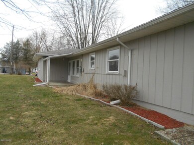 2018 Island Dr, Wayland, MI 49348 - photo 3