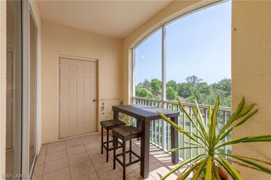 9045 Colby Dr unit 2422, Fort Myers, FL 33919 - photo 6
