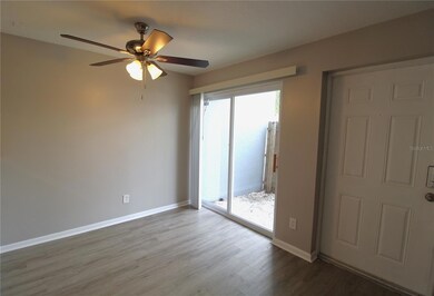 2744 Proctor Rd unit 2744, Sarasota, FL 34231 - photo 6