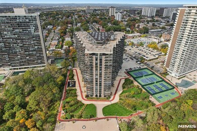 Atrium Palace Condominiums unit 7H, Fort Lee, NJ 07024 - photo 2