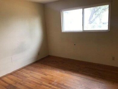 1448 Mistletoe Ln, Redding, CA 96002 - photo 6