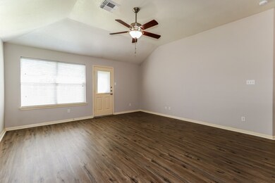 29130 Fox Fountain Ln, Spring, TX 77386 - photo 3