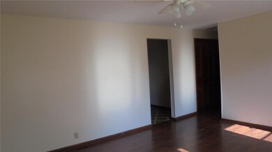 2121 Timbercrest Dr, Columbus, IN 47203 - photo 6