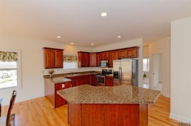 12 Crimson Cir, Troy, NY 12180 - photo 7