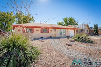 608 La Fonda Dr, Roswell, NM 88201 - photo 3