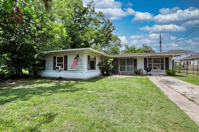 3805 Ella Blvd, Houston, TX 77018 - photo 2