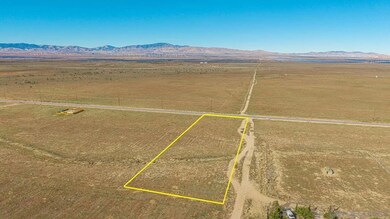 0 130th St W unit 21, Del Sur, CA 93536 - photo 4