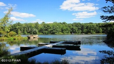 216 Basswood Dr, Hawley, PA 18428 - photo 2