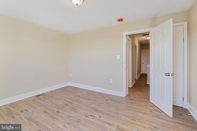 2617 E Hoffman St, Baltimore, MD 21213 - photo 7