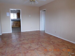 712 W Euclid Ave, El Centro, CA 92243 - photo 3