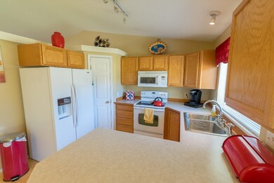 1008 N Christopher St, Medical Lake, WA 99022 - photo 6