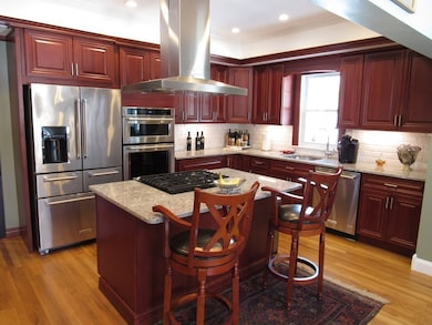 91 Lawrence Rd, Salem, NH 03079 - photo 7