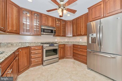 13601 Lewisdale Rd, Clarksburg, MD 20871 - photo 7