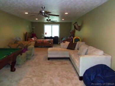 10389 Robins Nest Ln, Gloucester, VA 23061 - photo 3