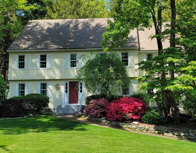 3 Resurrection Cir, Nashua, NH 03063 - photo 3