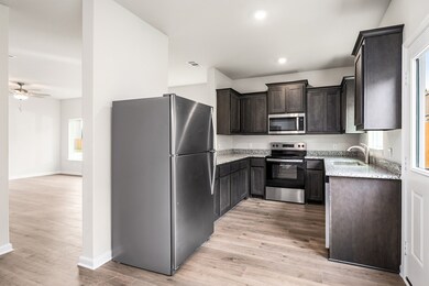 6344 Emerald Tree Ln, Dallas, TX 75241 - photo 6