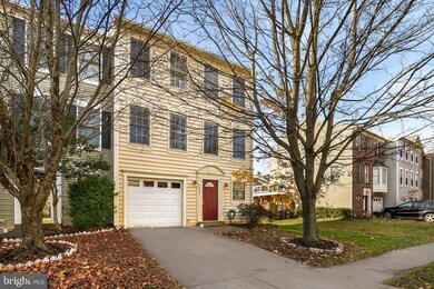 46581 Riverwood Terrace, Sterling, VA 20165 - photo 4