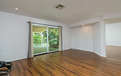 13807 Bradley Ave, Sylmar, CA 91342 - photo 5