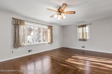 15 Oregon Ave, Hazlet, NJ 07730 - photo 6