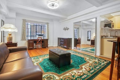 Ten Park Avenue unit 5K, New York, NY 10016 - photo 2
