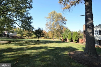 12614 Oxon Rd, Herndon, VA 20171 - photo 6