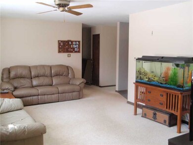 3618 Colonial Ave, Erie, PA 16506 - photo 6