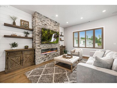 2613 Satter St, West Linn, OR 97068 - photo 5