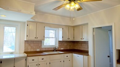 730 School St unit 7, Webster, MA 01570 - photo 4