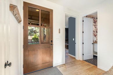 61389 Campbell Ct, Bend, OR 97702 - photo 4