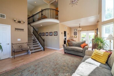 28428 Fig Ct, Santa Clarita, CA 91390 - photo 5