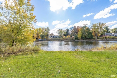 807 N River Rd, Bristol, IN 46507 - photo 5