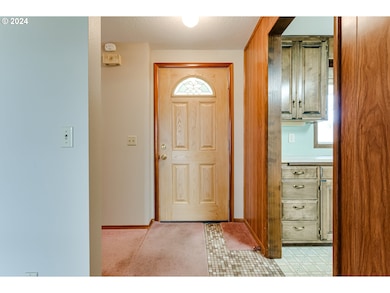 Entrance/Foyer