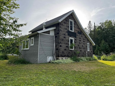 54866 Tecumseh Rd, Calumet, MI 49913 - photo 7