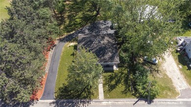 313 E Washington St, Augusta, WI 54722 - photo 6