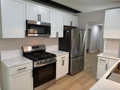 8401 Thomas Ct N, Brooklyn Park, MN 55444 - photo 3