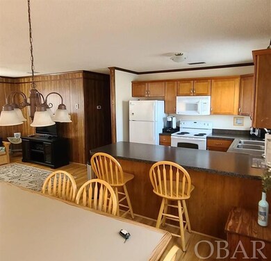 102 Sutton Ave unit 11, Kill Devil Hills, NC 27948 - photo 5