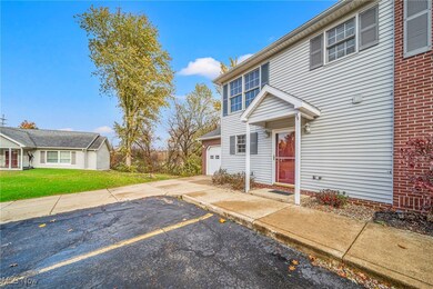 855 Spring St unit S9, Conneaut, OH 44030 - photo 5