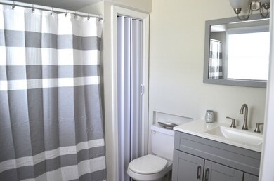 620 Main St, South Weymouth, MA 02190 - photo 4