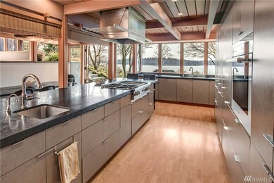 4215 Holly Ln, Mercer Island, WA 98040 - photo 6